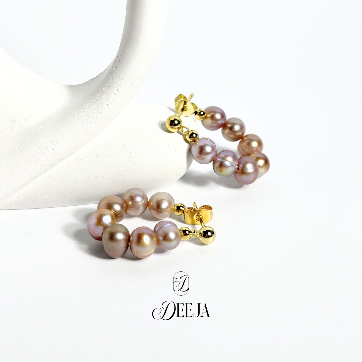Freshwater Pearl Loop Earrings • FWE33