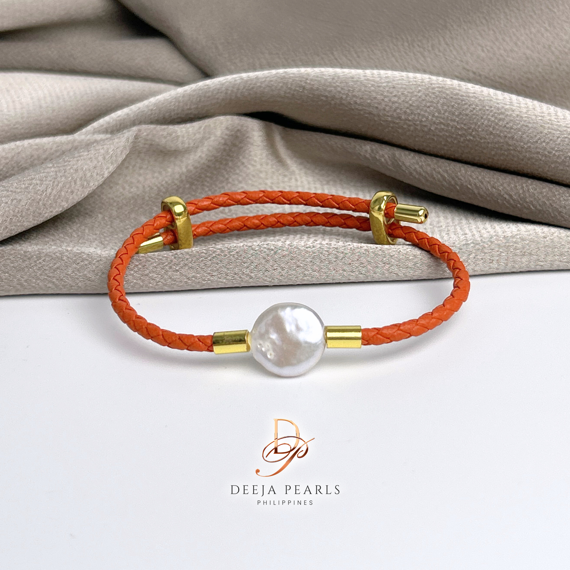 DPB137 • Coin Freshwater Pearl Leather Adjustable Bracelet