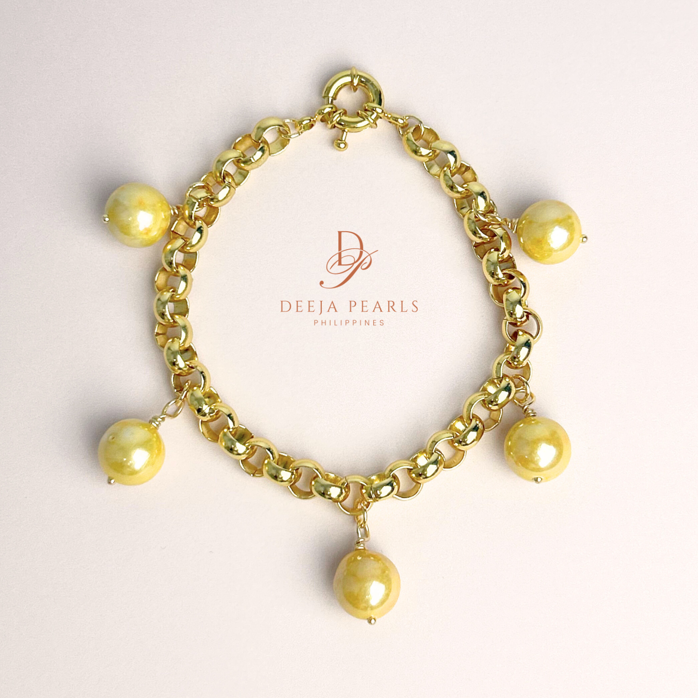 Edison Pearl Charm Bracelet in Tauco Chain
