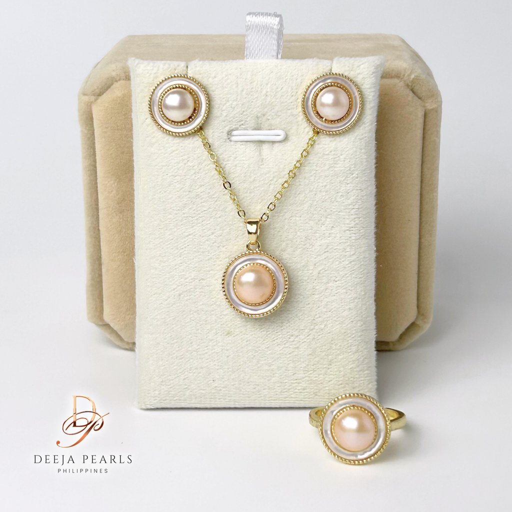 DPS102 • Freshwater Pearl Necklace, Earrings and Adjustable Ring