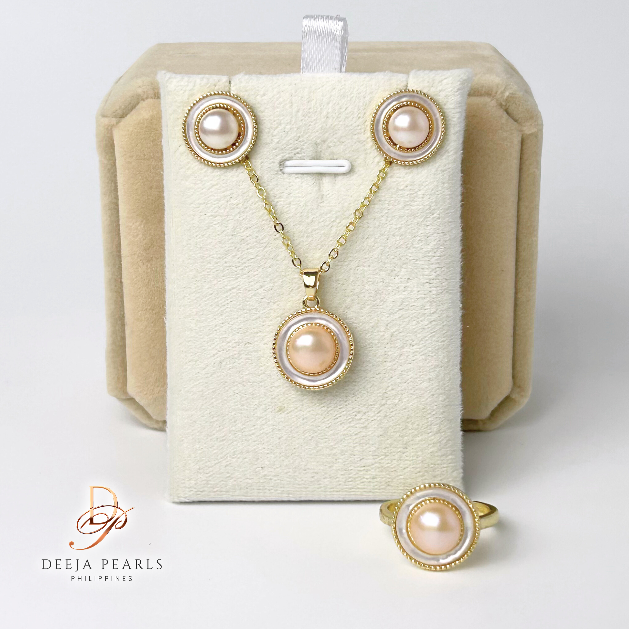 DPS102 • Freshwater Pearl Necklace, Earrings and Adjustable Ring