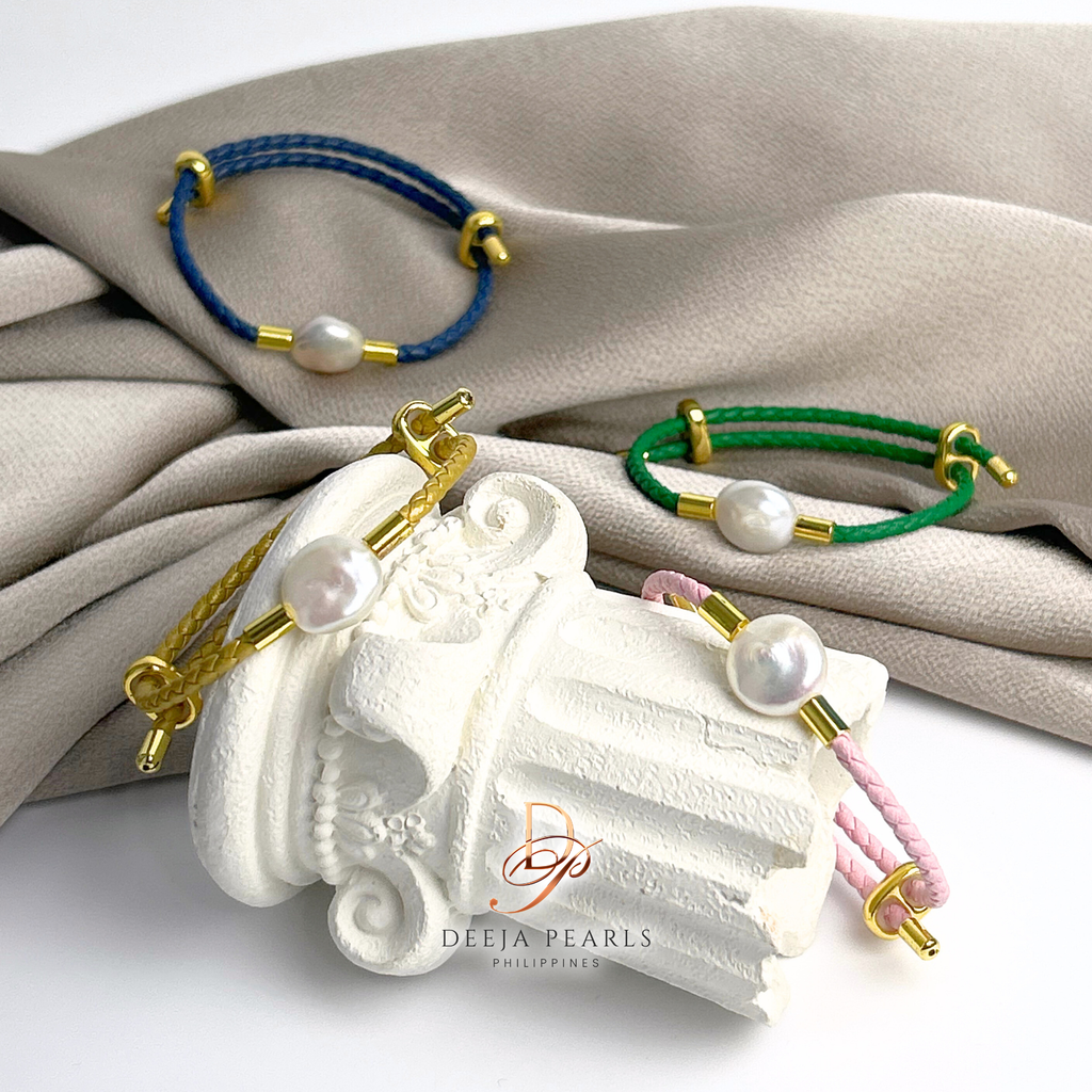 DPB137 • Coin Freshwater Pearl Leather Adjustable Bracelet