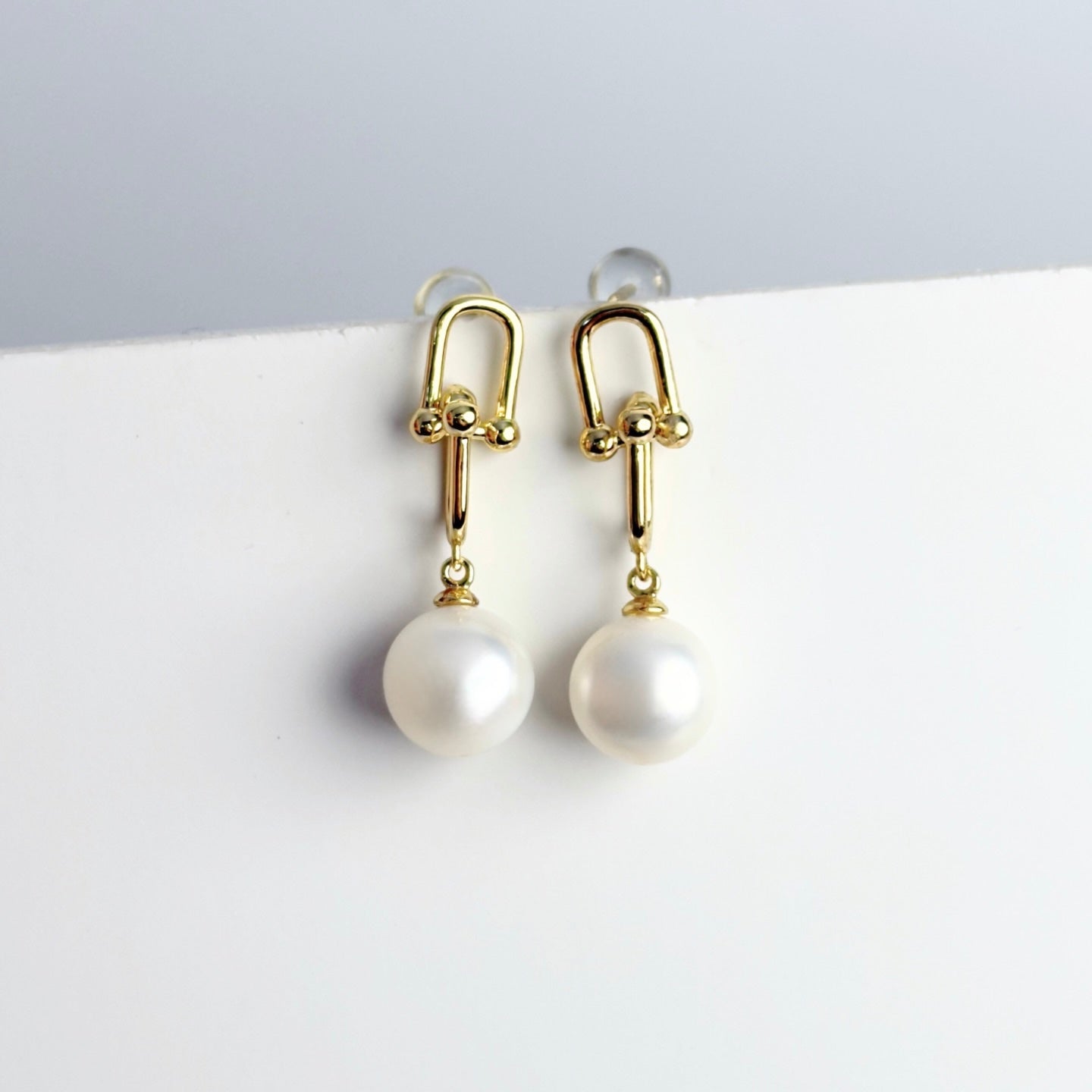 Freshwater Pearl Dangling Earrings