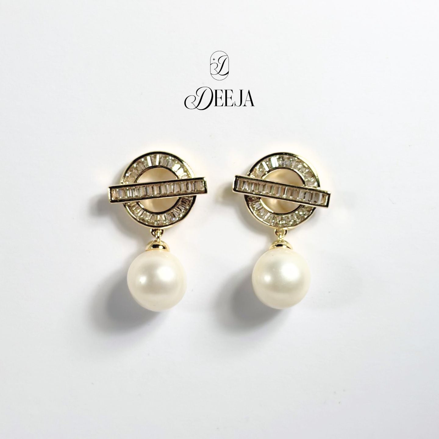 Freshwater Pearl Dangling Earrings • FWE04