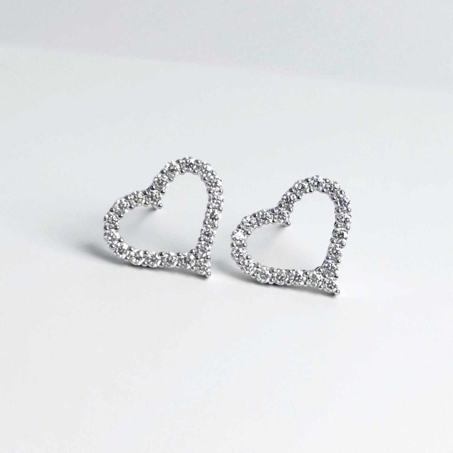 Moissanite 0.15ct Open Heart Stud Earrings