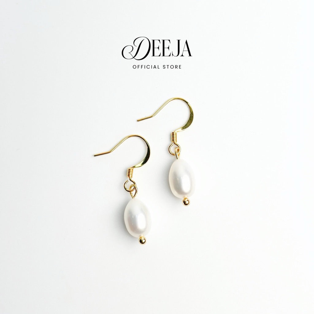 Deeja • Rice Freshwater Pearl Hook Earrings FPE10073