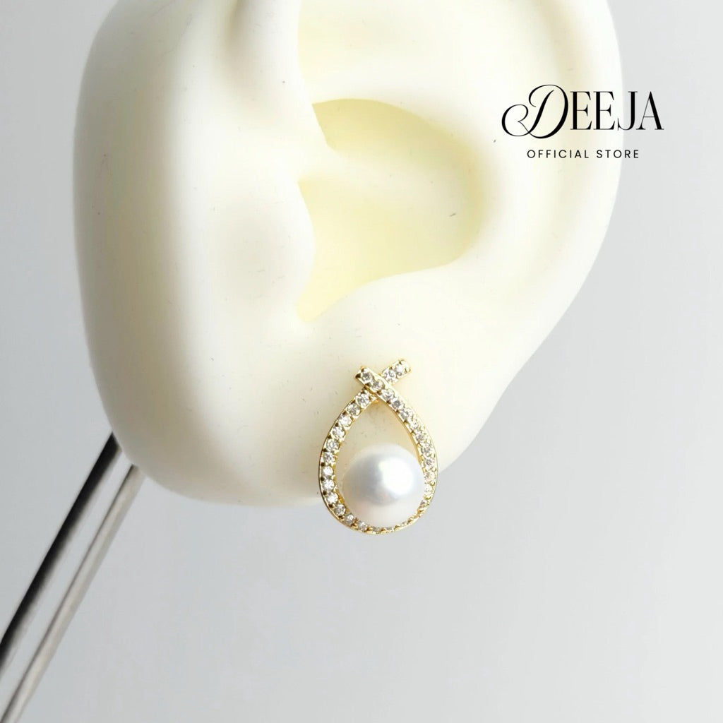 Deeja • Cross Crystal Stud Earrings Freshwater Pearl FPE10110