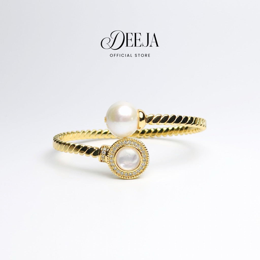 Deeja • Chelsea Edison Freshwater Pearl Open Bangle FBA10280