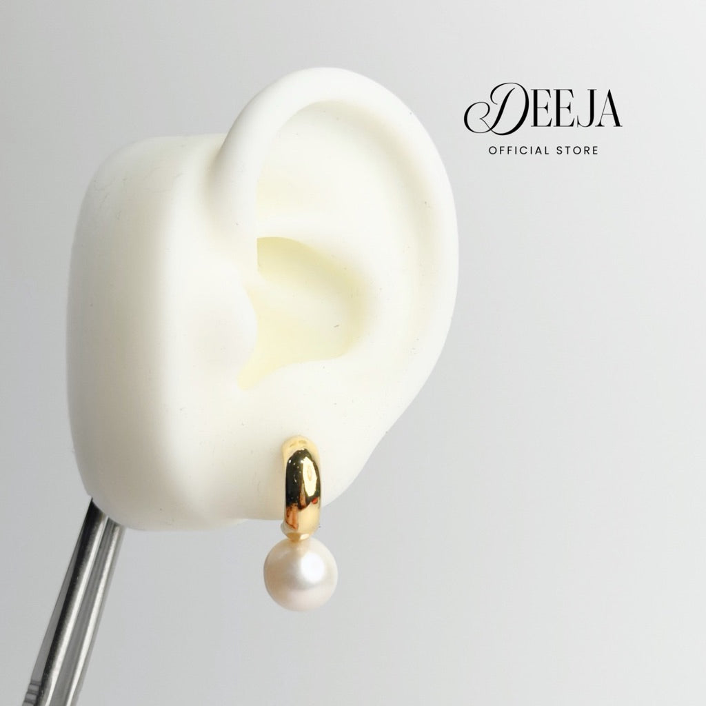 DPeeja • Half Hoop Stud Earrings Freshwater Pearl FPE10132