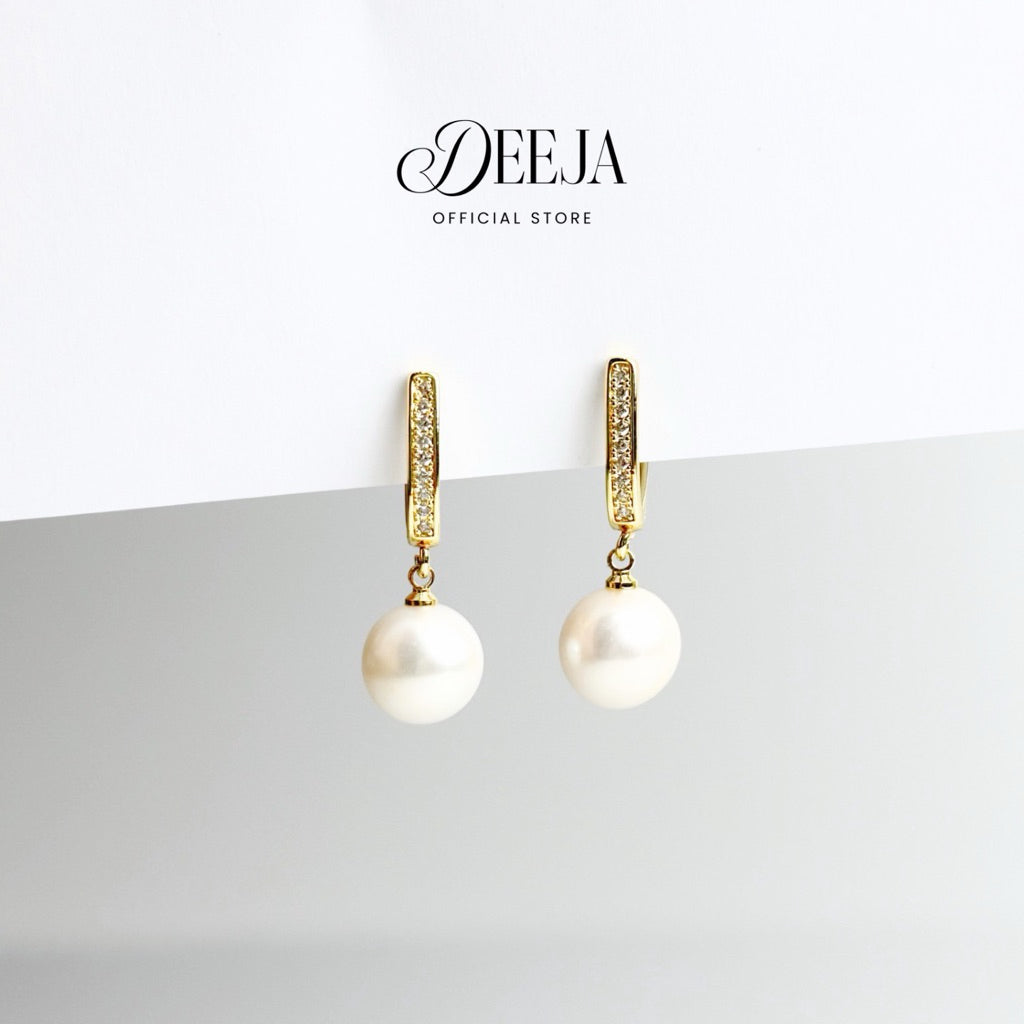 Deeja • Huggie Pavé Clip Earrings Freshwater Pearl FPE10152
