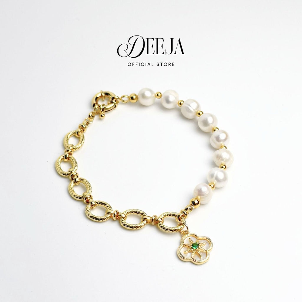 Deeja • Clover Charm Chunky Chain Bracelet Freshwater Pearl FPB10150