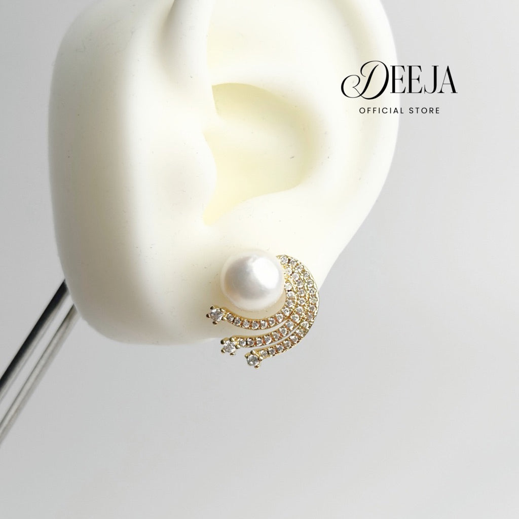 Deeja • Shooting Star Stud Earrings Freshwater Pearl FPE10150