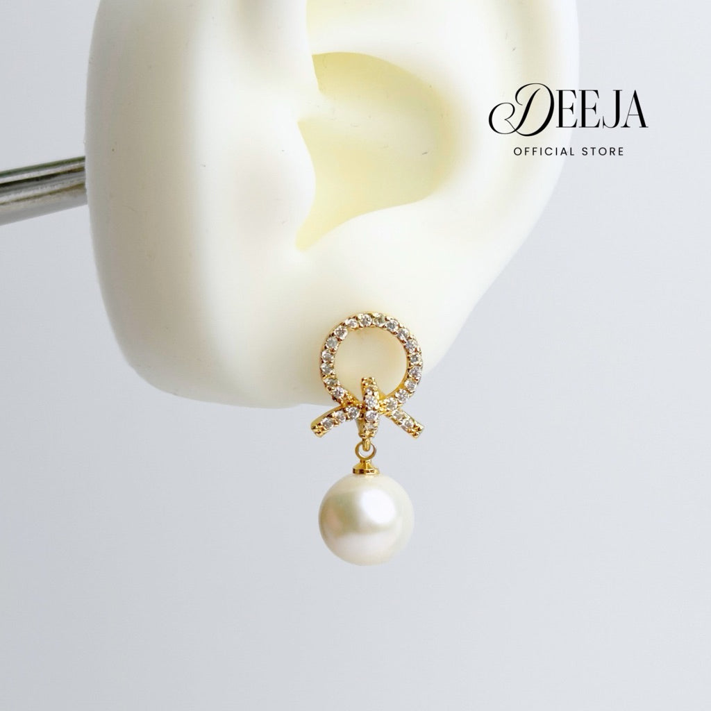Deeja • Crystal Bow Dangling Earrings Freshwater Pearl FPE10156