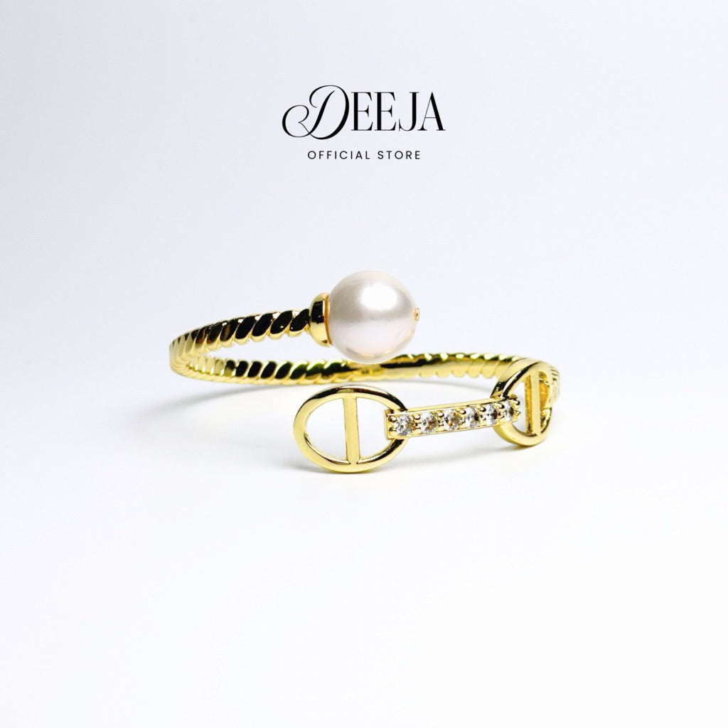 Deeja • CD Edison Freshwater Pearl Open Bangle FBA10280